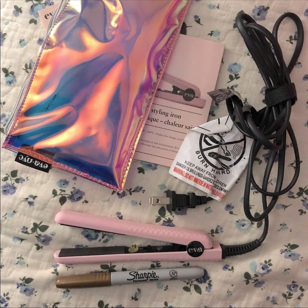 eva nyc mini heat ceramic styling iron